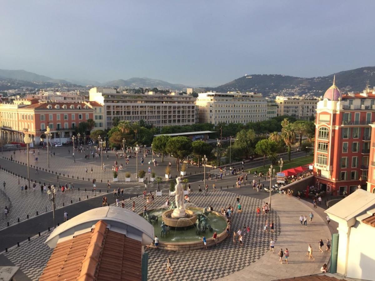 Apartment On Place Massena Nice Bagian luar foto