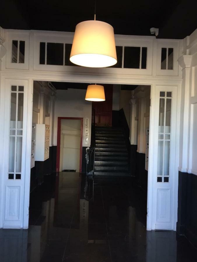 Apartment On Place Massena Nice Bagian luar foto